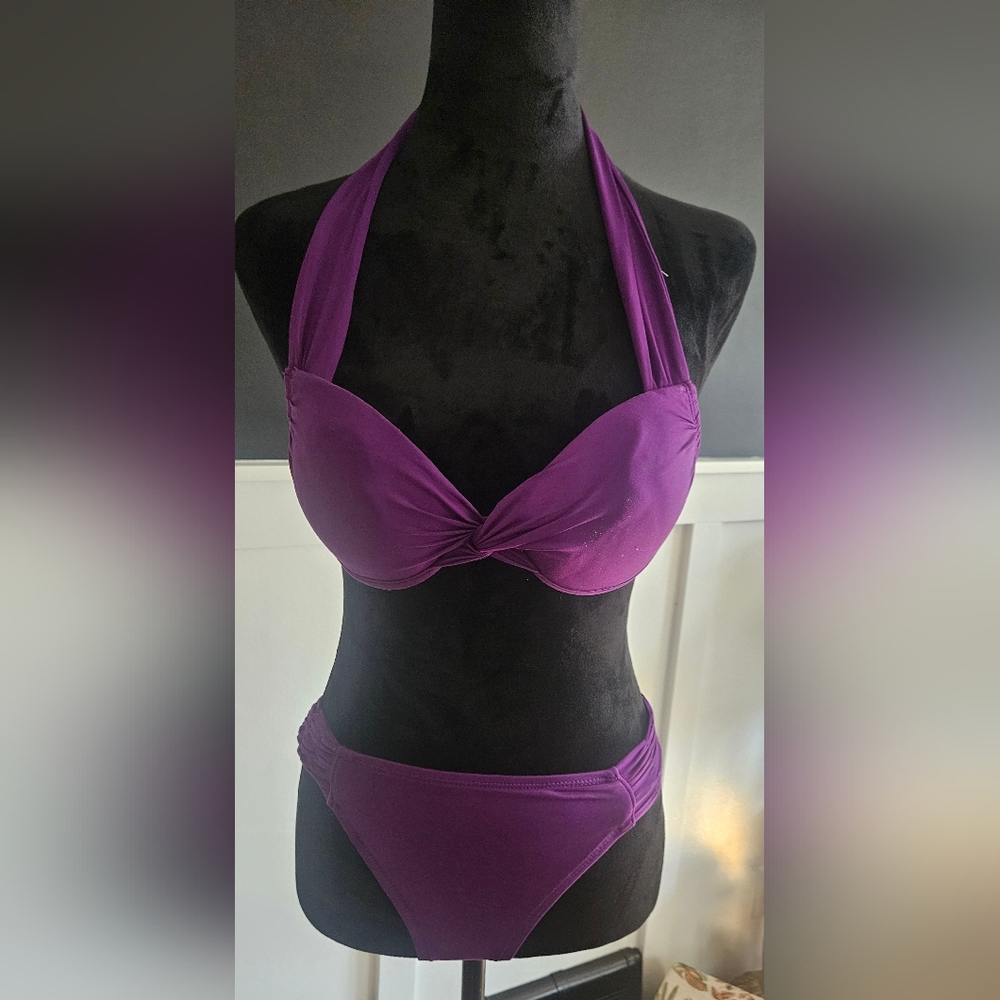 Bathing suit size s EUC